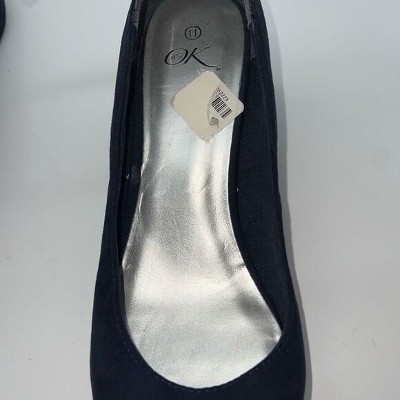 It’s OK Ankle Strap Deep Navy Blue Suede Wedge Heel Shoes‎ - Picture 9 of 10